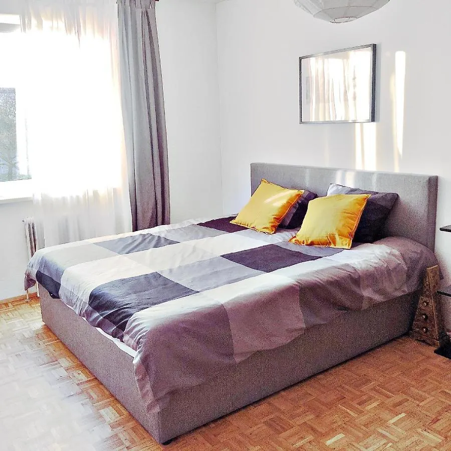Modern New Danube Apartment, Perfect Location Viena 0*,